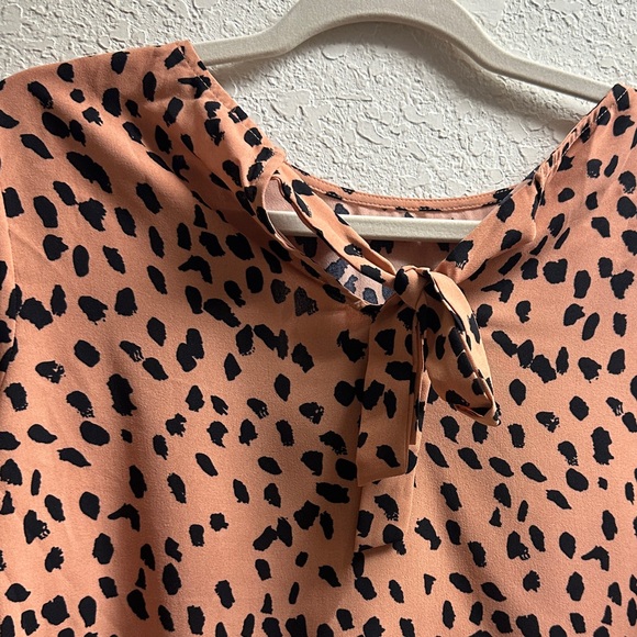 Eye catching papermoon top - Picture 5 of 6